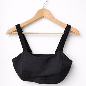Lululemon Black Women's Adjustable Bra - Size 8